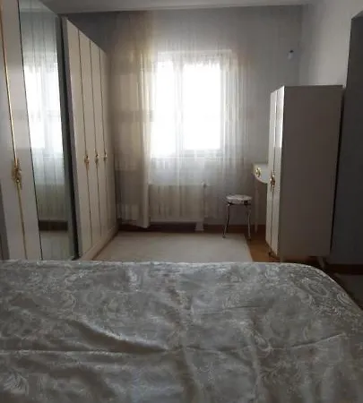 Beylikduzu Huzurlu Aile Yasam Sitesi Ful Donanimli Ev דירה איסטמבול