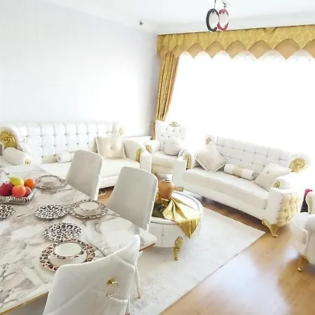 Beylikduzu Huzurlu Aile Yasam Sitesi Ful Donanimli Ev דירה *