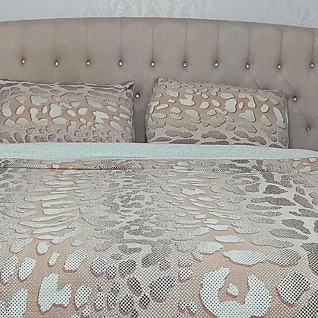 Beylikduzu Huzurlu Aile Yasam Sitesi Ful Donanimli Ev דירה