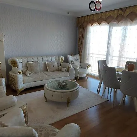 Beylikduzu Huzurlu Aile Yasam Sitesi Ful Donanimli Ev 伊斯坦布尔
